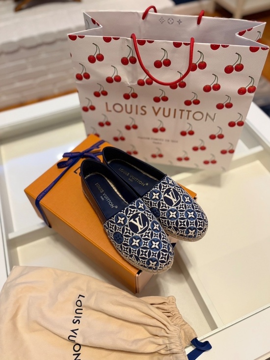 Louis Vuitton Shoes main image 0